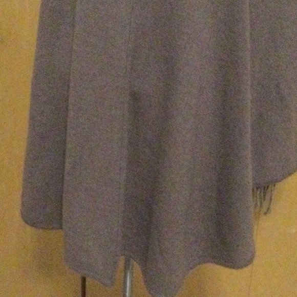 Subtle Luxury CASHMERE SHAWL VEST  
$237 - Picture 11 of 15